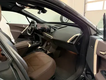 BMW iX 40 Sport Keyless-Go Leder Driving As Pro. H&K