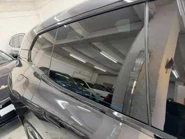 BMW iX 40 Sport Keyless-Go Leder Driving As Pro. H&K