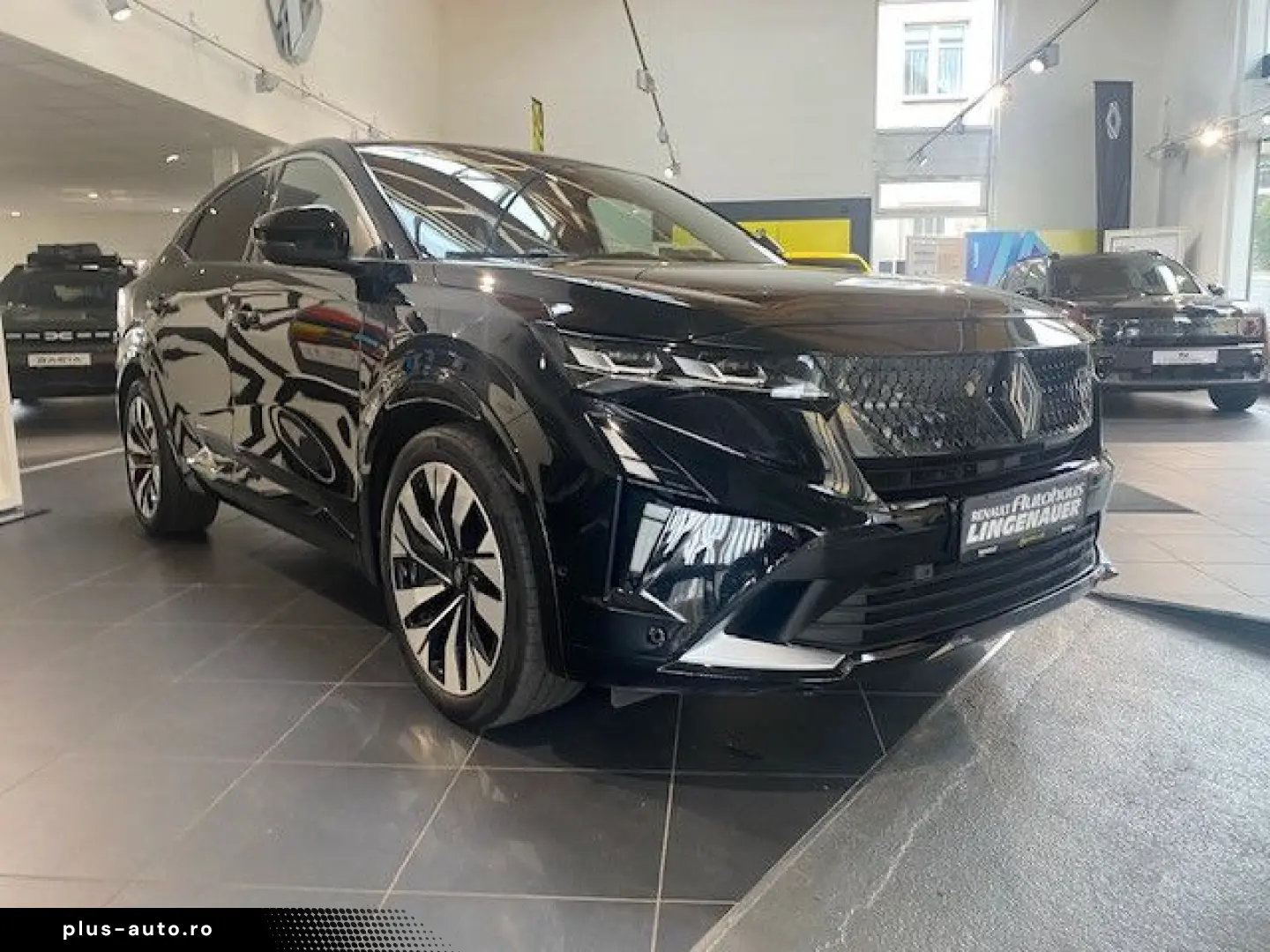 RENAULT Rafale 200 E-Tech Full Hybrid Techno