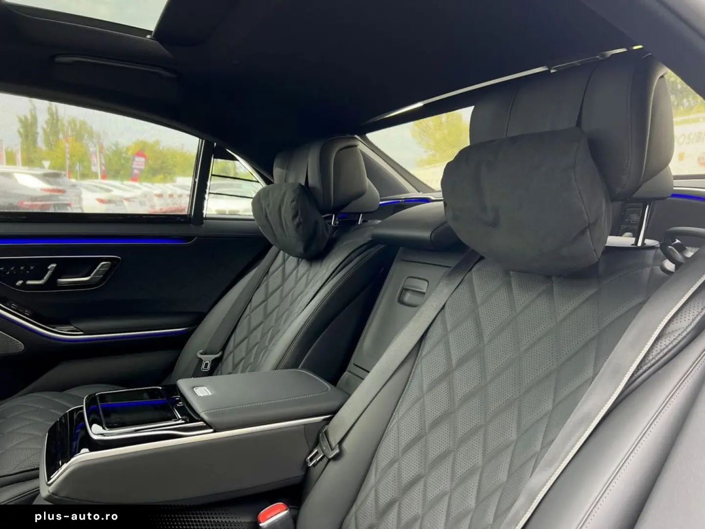Mercedes-Benz S