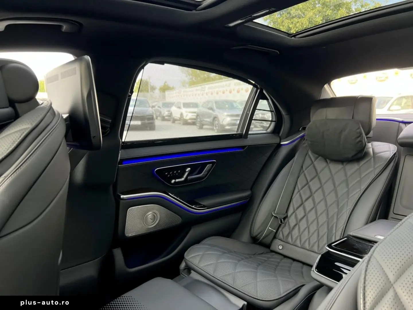 Mercedes-Benz S