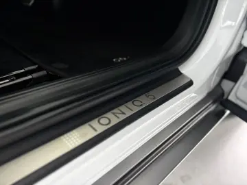 Hyundai IONIQ 5 Uniq 84 kWh MJ 2025