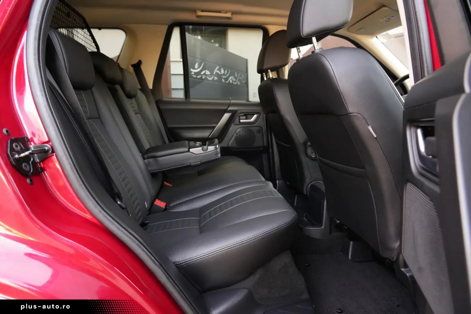 Land-Rover Freelander