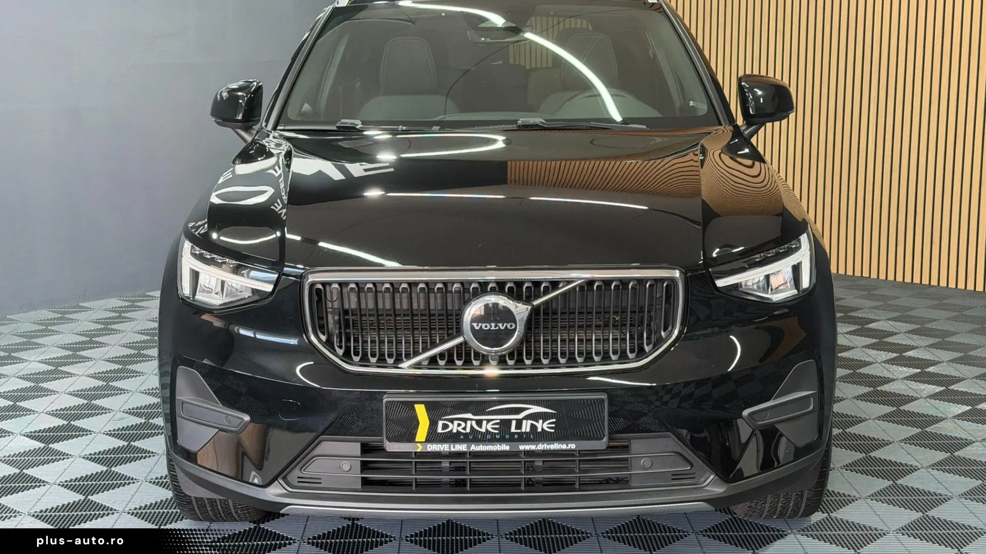 VOLVO XC40 B3 B DKG Core_MyldHybrid