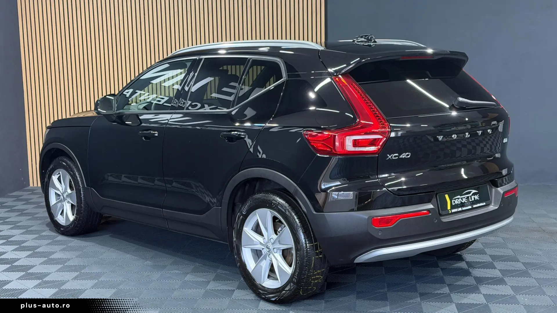 VOLVO XC40 B3 B DKG Core_MyldHybrid