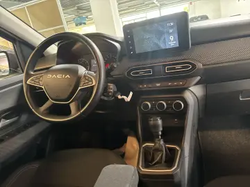 DACIA Jogger Expression 100 TCe mit  Apple CarPlay Kli