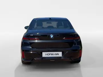 BMW i7 eDrive50 M Sport Pro Pano B&W 360  Adapt LED