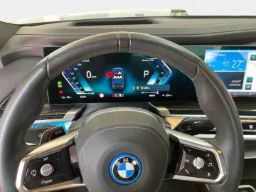 BMW i7 eDrive50 M Sport Pro Pano B&W 360  Adapt LED