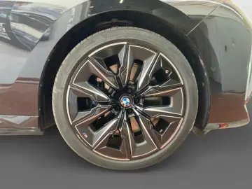 BMW i7 eDrive50 M Sport Pro Pano B&W 360  Adapt LED