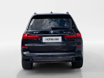 BMW X7 xDrive40d M Sport AHK Inno Pano Standhzg H K