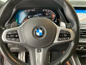 BMW X7 xDrive40d M Sport AHK Inno Pano Standhzg H K