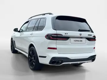BMW X7 M60i  M Sport Pro  Pano 6-Sitzer