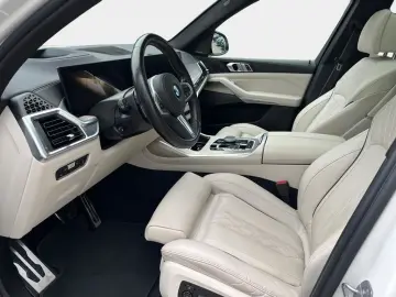 BMW X7 M60i  M Sport Pro  Pano 6-Sitzer