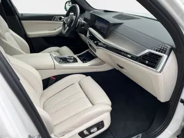 BMW X7 M60i  M Sport Pro  Pano 6-Sitzer