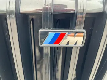 BMW X7 M60i  M Sport Pro  Pano 6-Sitzer
