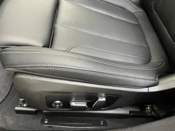 BMW 320d xDrive M Sport Pro ACC Individual Inno HUD