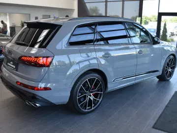 AUDI SQ7 4.0TFSI Quattro Compet.Plus Laser~Soft~22