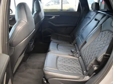 AUDI SQ7 4.0TFSI Quattro Compet.Plus Laser~Soft~22