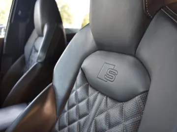 AUDI SQ7 4.0TFSI Quattro Compet.Plus Laser~Soft~22