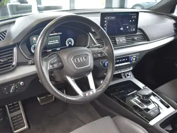 AUDI Q5 40TDI Quattro S-tronic S-Line Pano~HUD~VirtCo