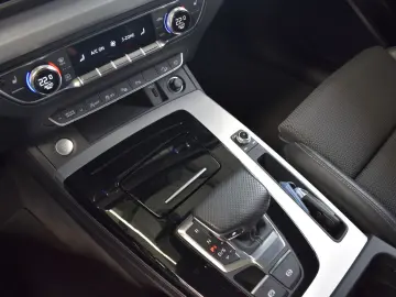 AUDI Q5 40TDI Quattro S-tronic S-Line Pano~HUD~VirtCo