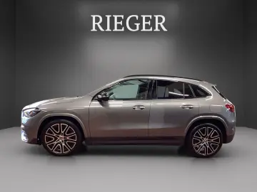 MERCEDES-BENZ GLA 200d AMG-Plus NIGHT Kam MB-LED AHK MBUX