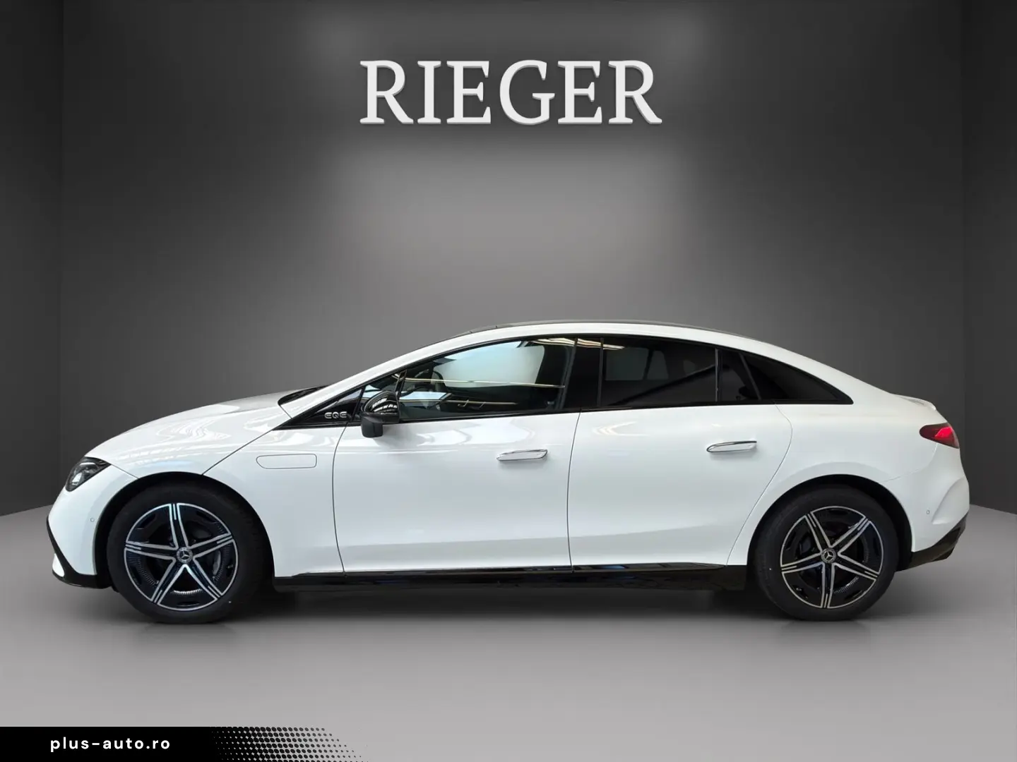 MERCEDES-BENZ EQE 350   AMG Ext. Airmatic Pano AHK