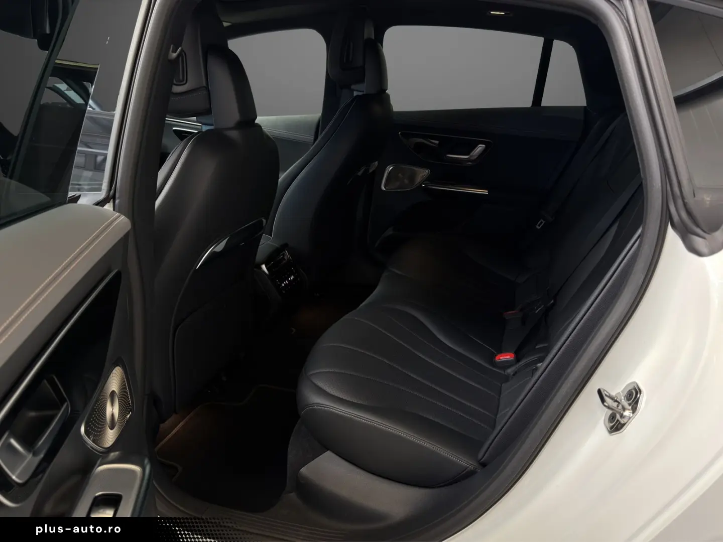 MERCEDES-BENZ EQE 350   AMG Ext. Airmatic Pano AHK