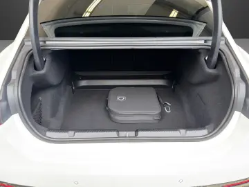 MERCEDES-BENZ EQE 350   AMG Ext. Airmatic Pano AHK