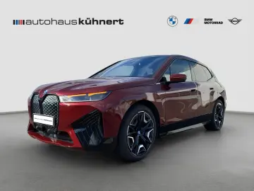 BMW iX xDrive40 Sky Lounge ACC Laser PanoSD SpurAss
