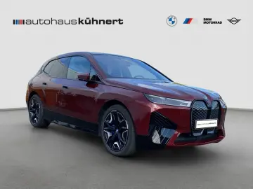 BMW iX xDrive40 Sky Lounge ACC Laser PanoSD SpurAss