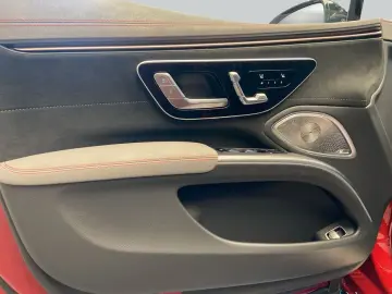 MERCEDES-BENZ EQS450  AMG Premium Night PANO 21  360  Distro