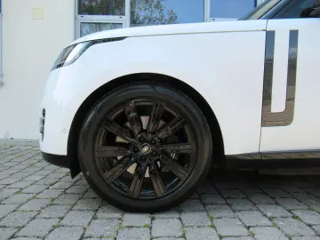 LAND ROVER NEW P460e AUTOBIOGRAPHY SV BLACK BESPOKE eAHK 22
