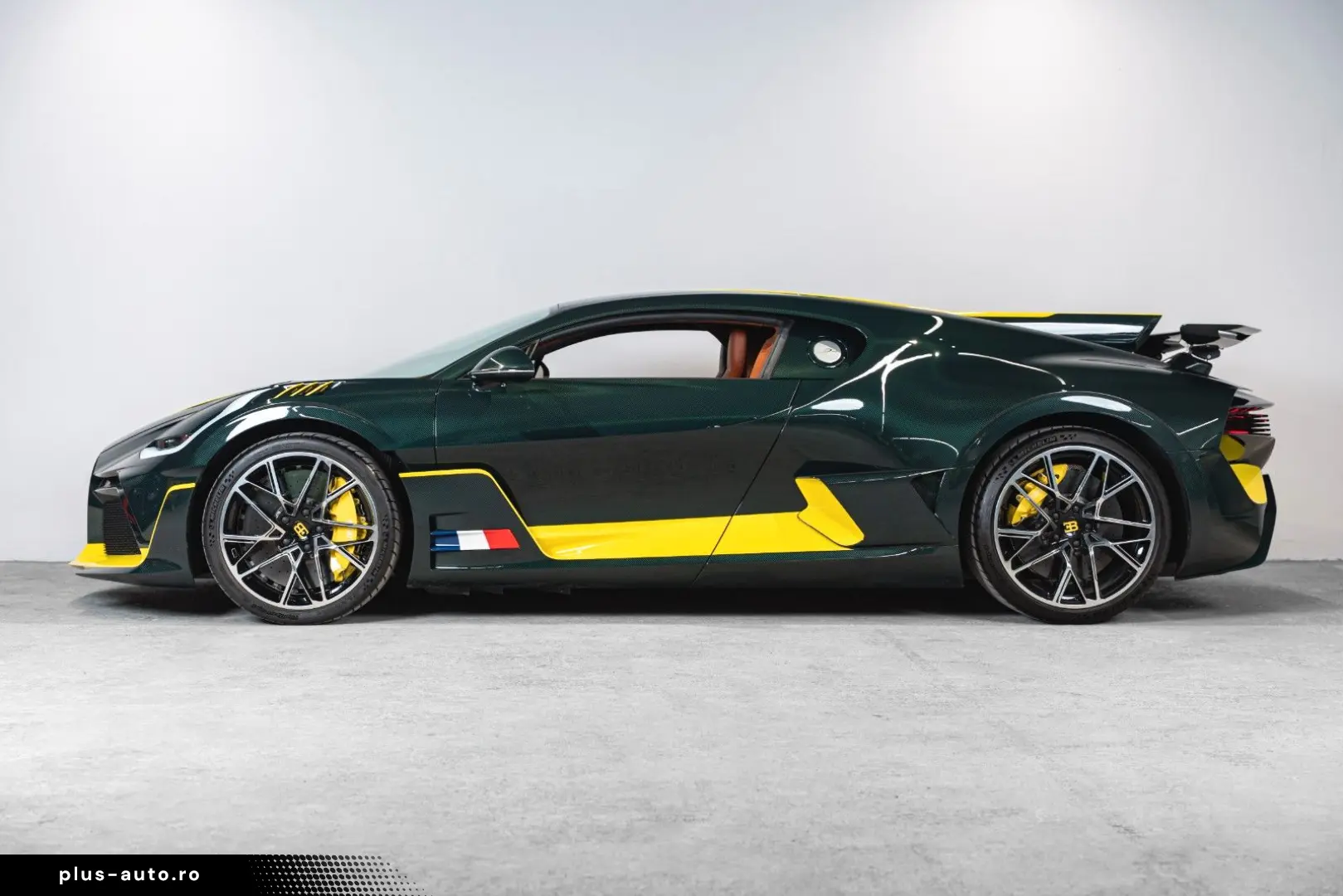 BUGATTI DIVO   1of5 EXPOSEDCARBON   1of40