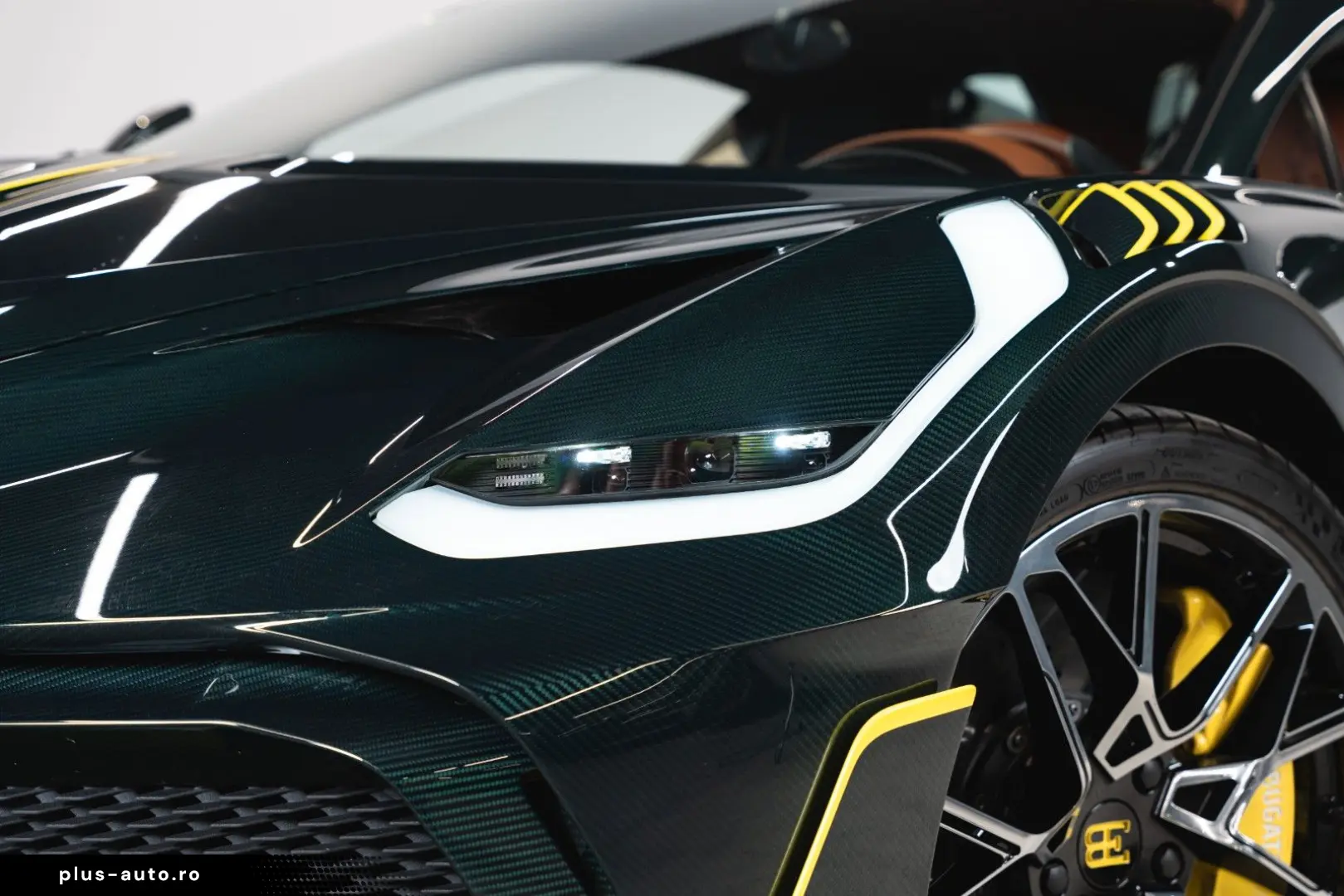BUGATTI DIVO   1of5 EXPOSEDCARBON   1of40