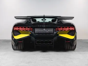BUGATTI DIVO   1of5 EXPOSEDCARBON   1of40