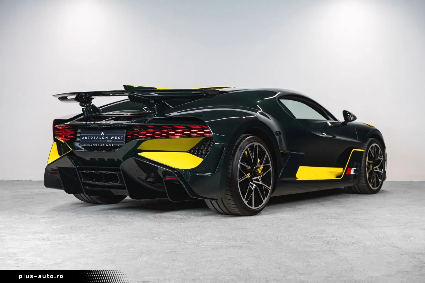 BUGATTI DIVO   1of5 EXPOSEDCARBON   1of40