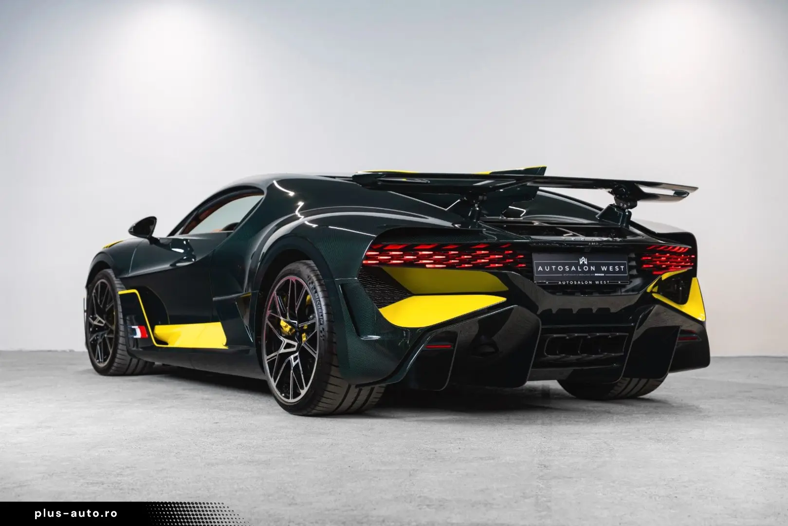 BUGATTI DIVO   1of5 EXPOSEDCARBON   1of40