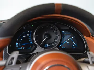 BUGATTI DIVO   1of5 EXPOSEDCARBON   1of40
