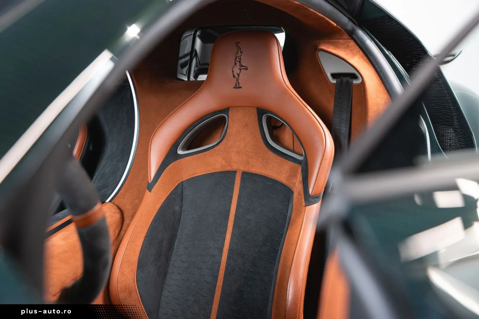 BUGATTI DIVO   1of5 EXPOSEDCARBON   1of40