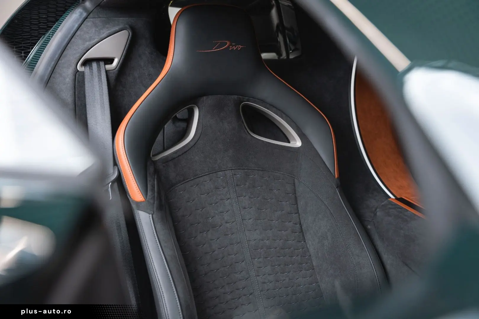 BUGATTI DIVO   1of5 EXPOSEDCARBON   1of40