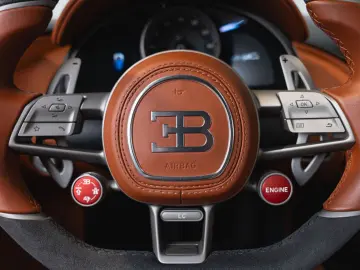 BUGATTI DIVO   1of5 EXPOSEDCARBON   1of40