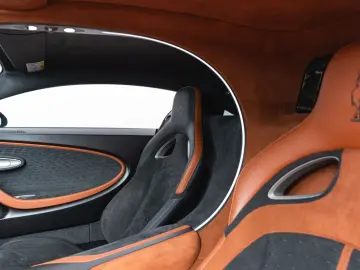 BUGATTI DIVO   1of5 EXPOSEDCARBON   1of40