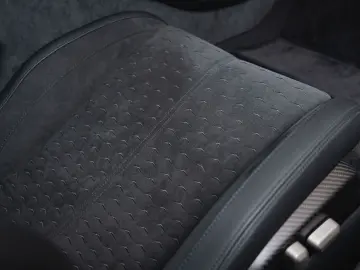 BUGATTI DIVO   1of5 EXPOSEDCARBON   1of40