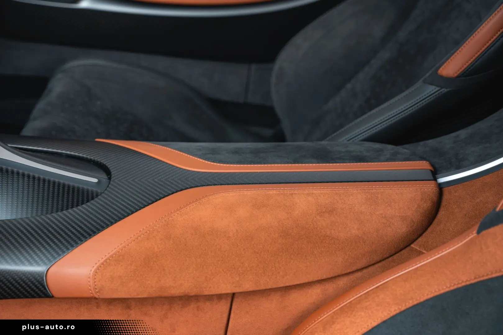 BUGATTI DIVO   1of5 EXPOSEDCARBON   1of40