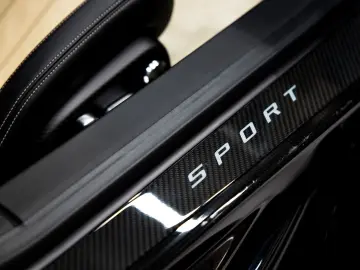 BUGATTI Chiron  SPORT
