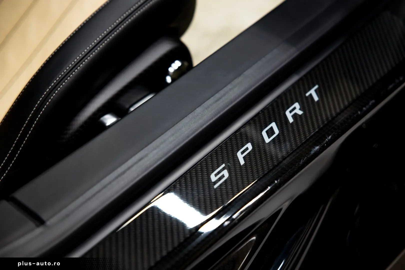 BUGATTI Chiron  SPORT