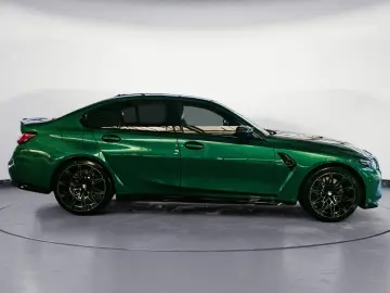 BMW M3 Competition   510 CP • HARMAN • HUD • CARBON ROOF