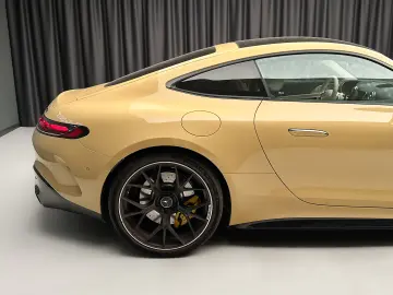 Mercedes-Benz AMG GT 63