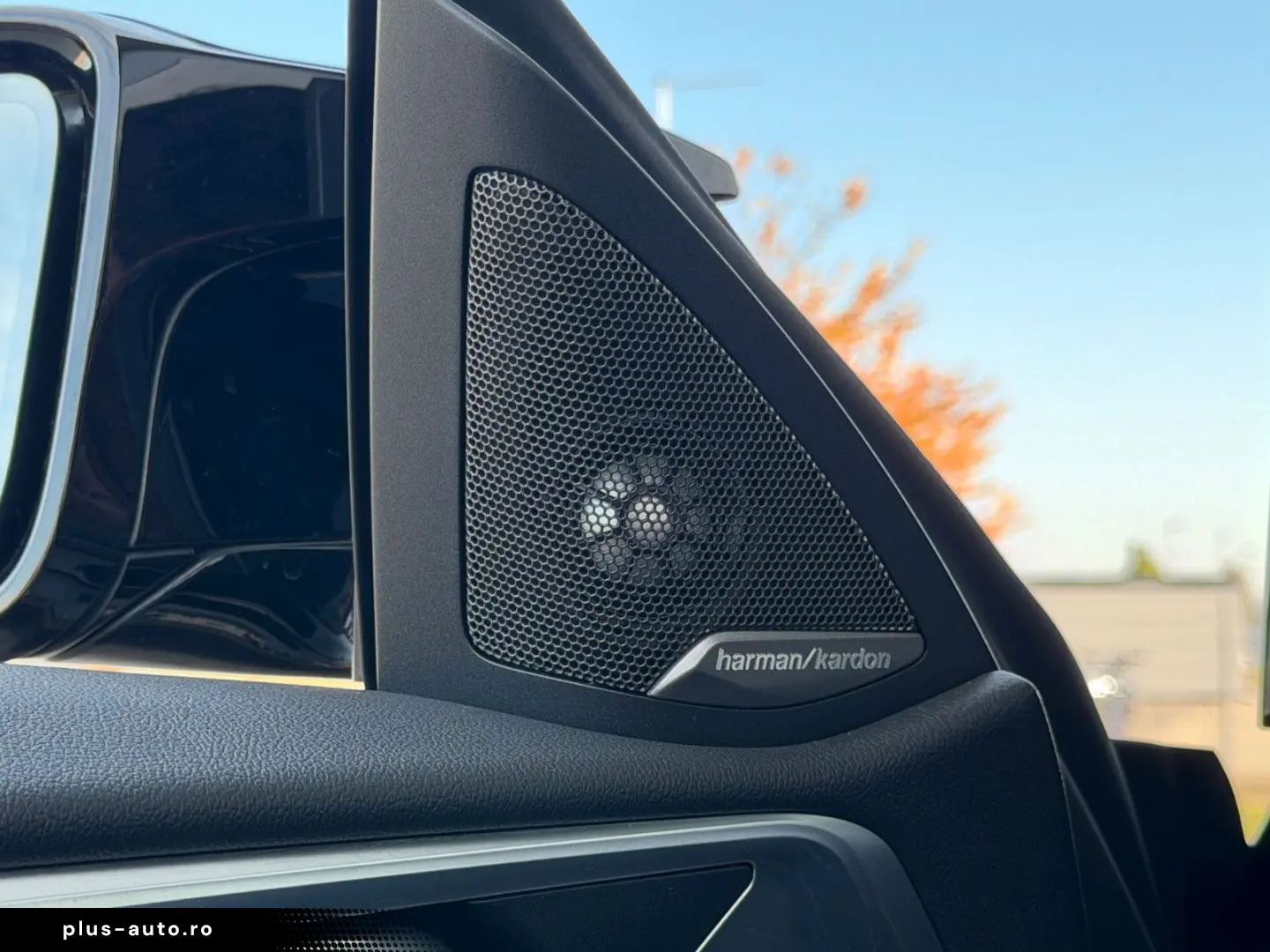 BMW M4 2023 — imagine 16